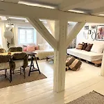 A Charming And Beautiful Oasis In The Heart Of 아파트 코펜하겐