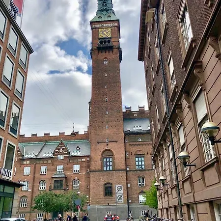 A Charming And Beautiful Oasis In The Heart Of * Kopenhaga