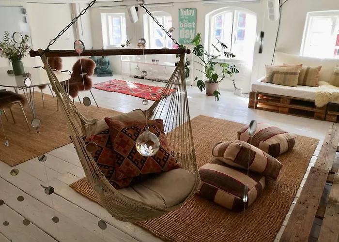 Apartment A Charming And Beautiful Oasis In The Heart Of *